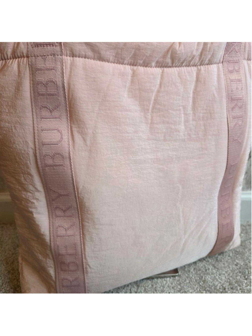 Burberry Light Pink Tote Bag NWOT - Picture 6 of 9